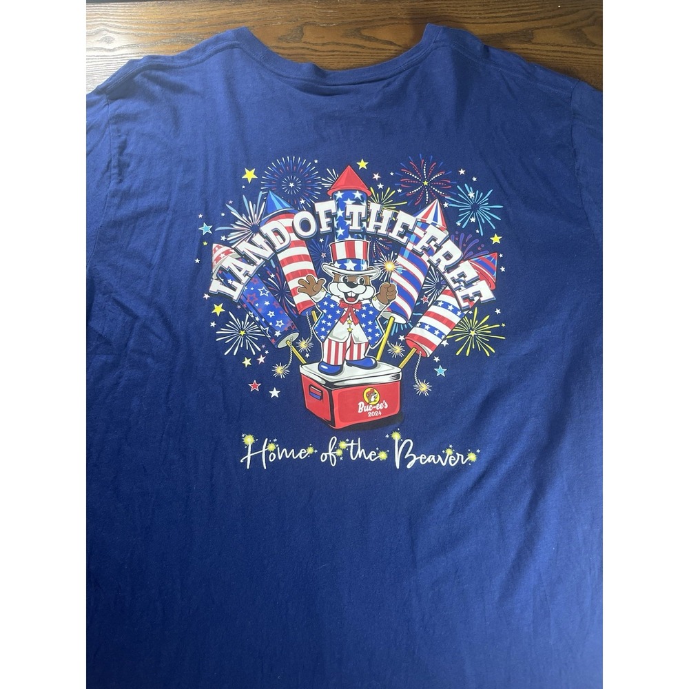 Buc-ee's Shirt Mens 2XL Blue Land Of The Free Graphic July 4th Patriotic